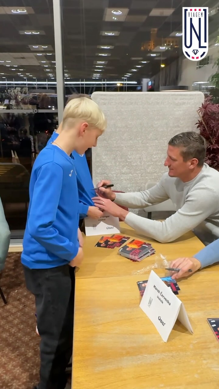 AUTOGRAMIÁDA ✍️ V OC Forum Ústí nad Labem proběhla včera autogramiáda Tomáše Grigara, M…
