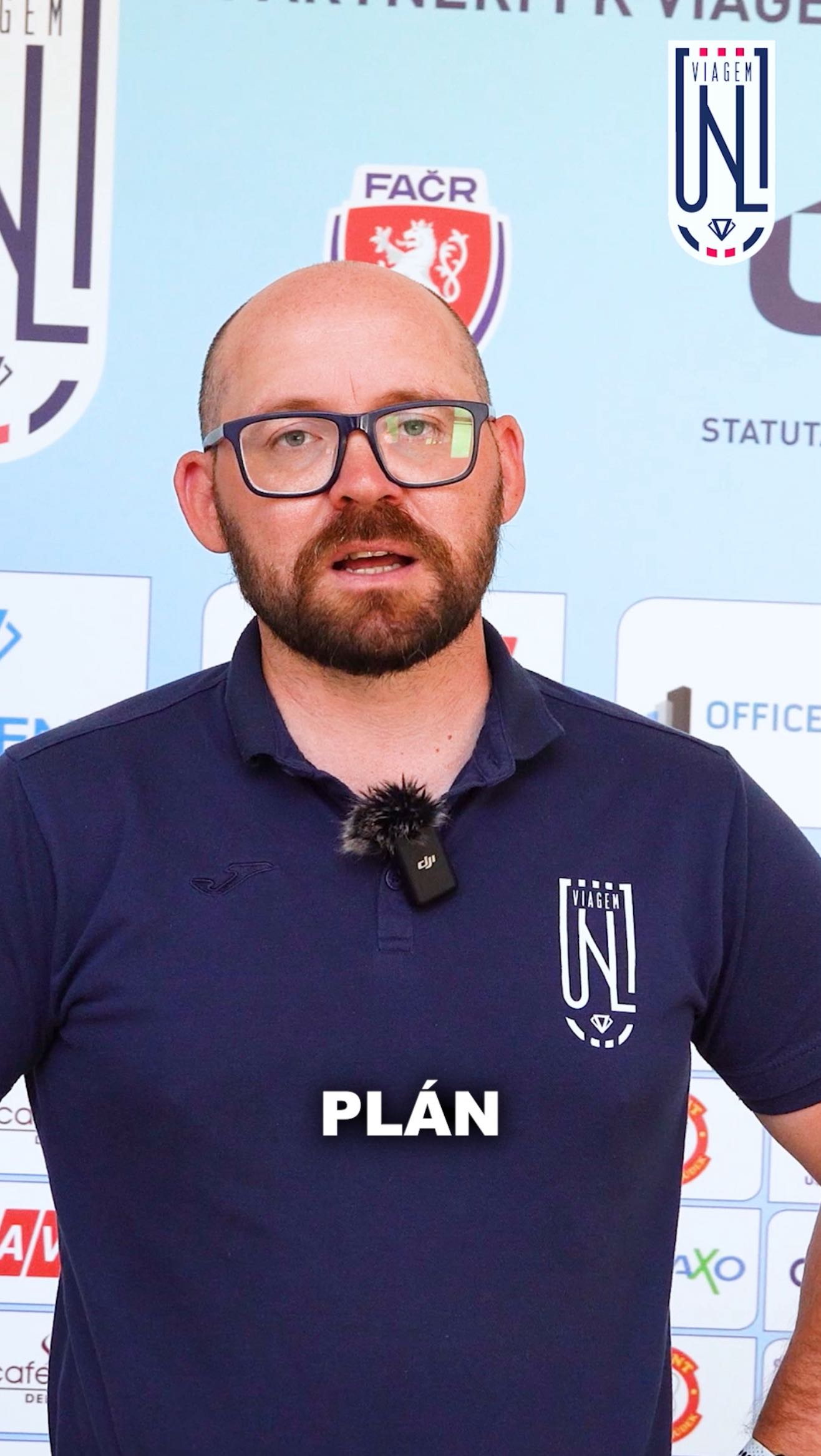 🎙️ Jozef Šišjak hodnotí první tréninky po 14denním volnu! 💪⚽ Jak hráči zvládli návrat n…