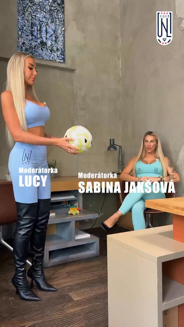 Máme menší technický problém.