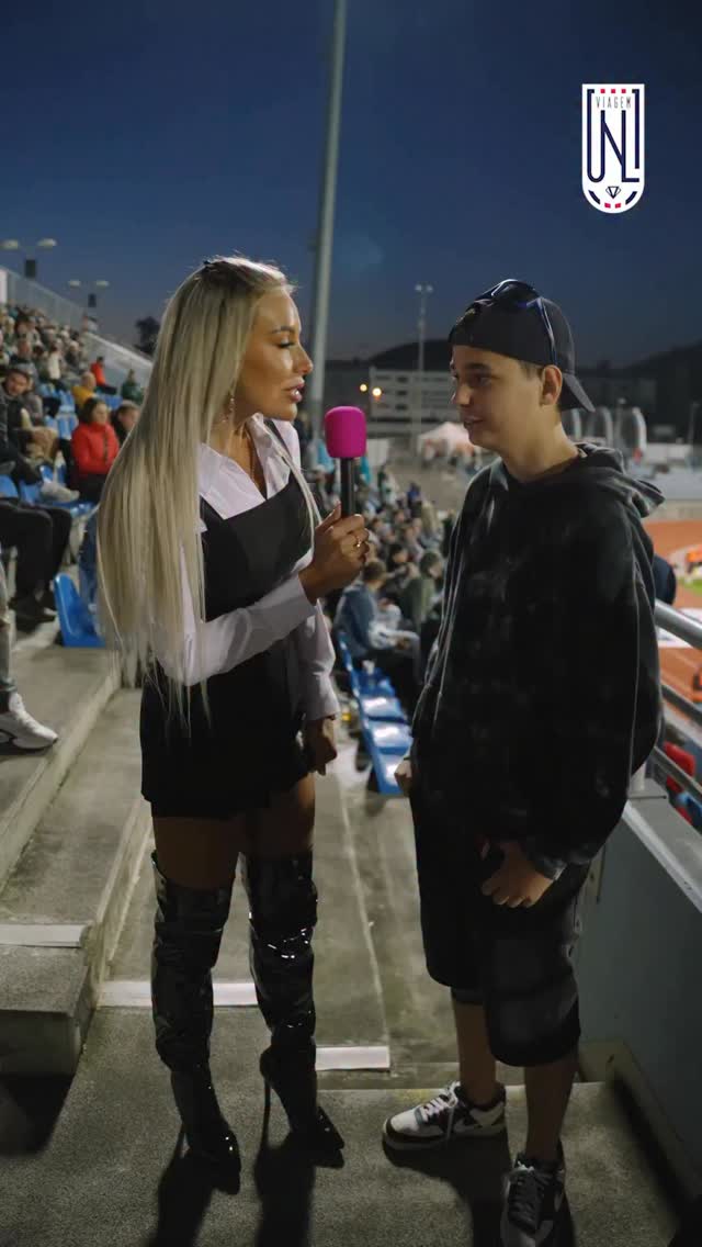 Jaký je váš názor na situace, kdy fanoušci soupeře ničí stadiony, zapalují sedačky a po…