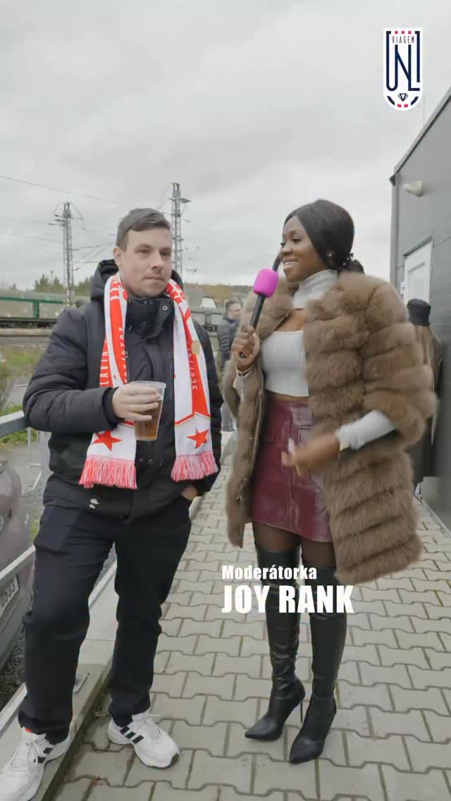 ROZHOVOR I 🎤 Joy vyzpovídala fanouška Slavie, který měl srovnání jako málokdo