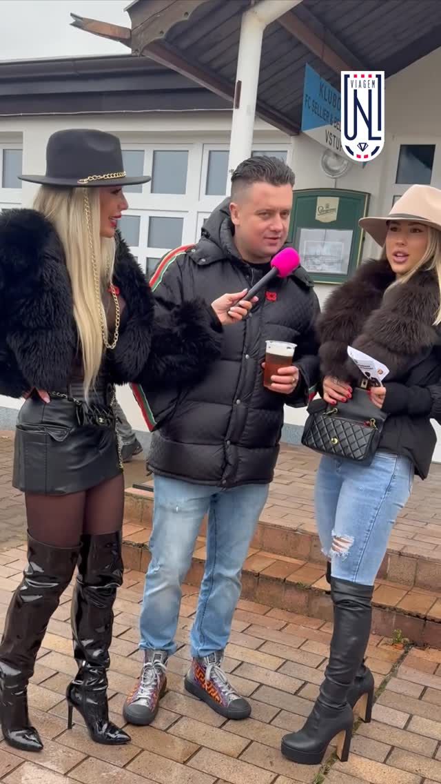 Zaslouží si naše moderátorky vánoční prémii?