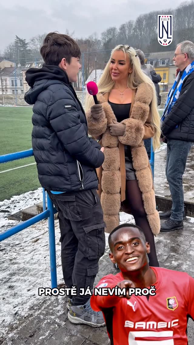 Lucy s naším věrným fanouškem.