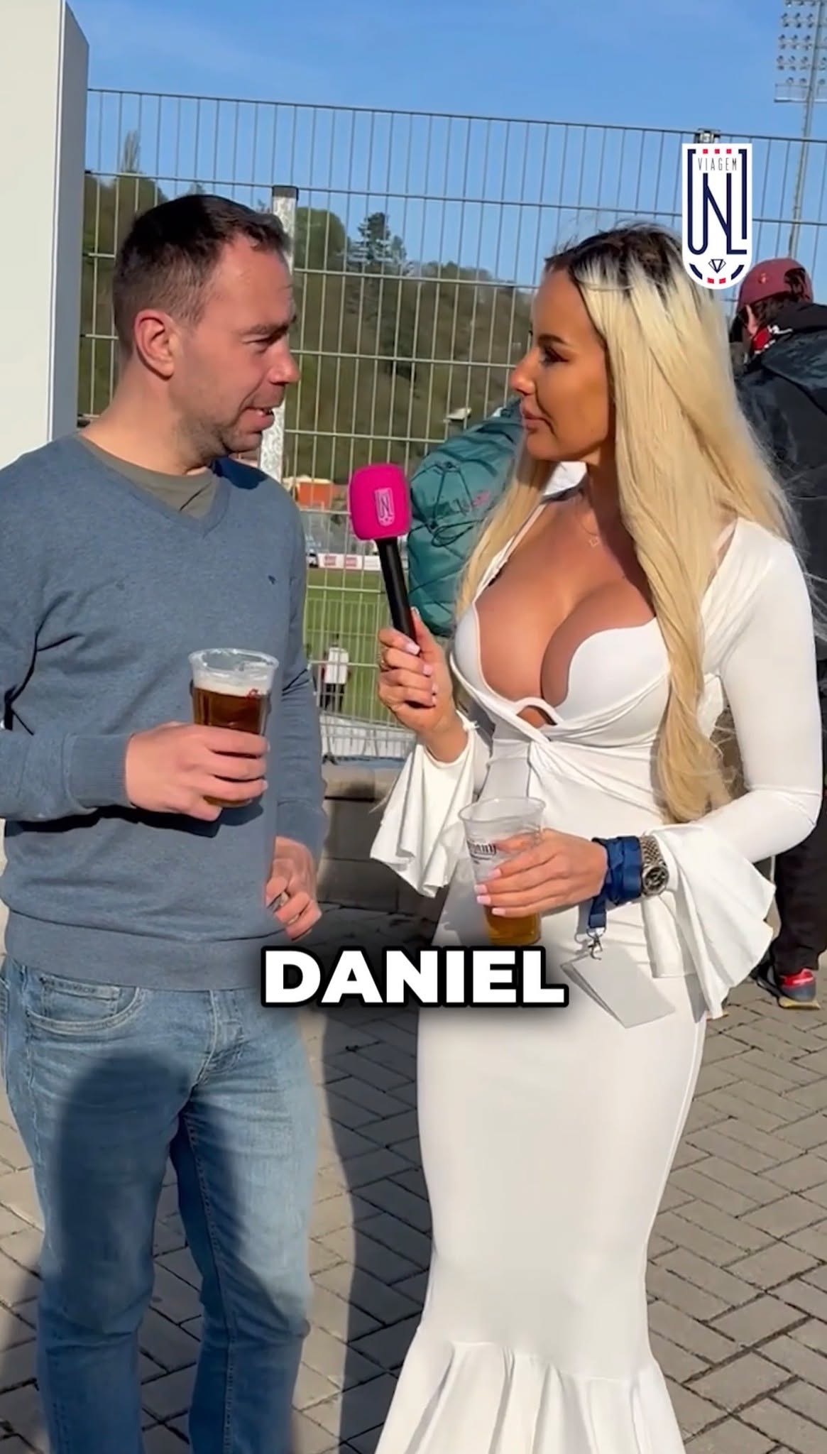 ROZHOVOR S FANOUŠKEM: Na utkání se Žižkovem dorazil i fanoušek z Německa.