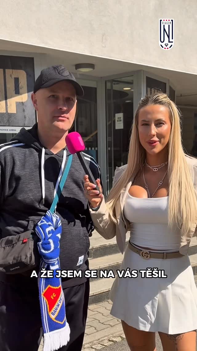 Sabina potkala na zápase v Ostravě svého fanouška, který dorazil na dobrý fotbal a za s…