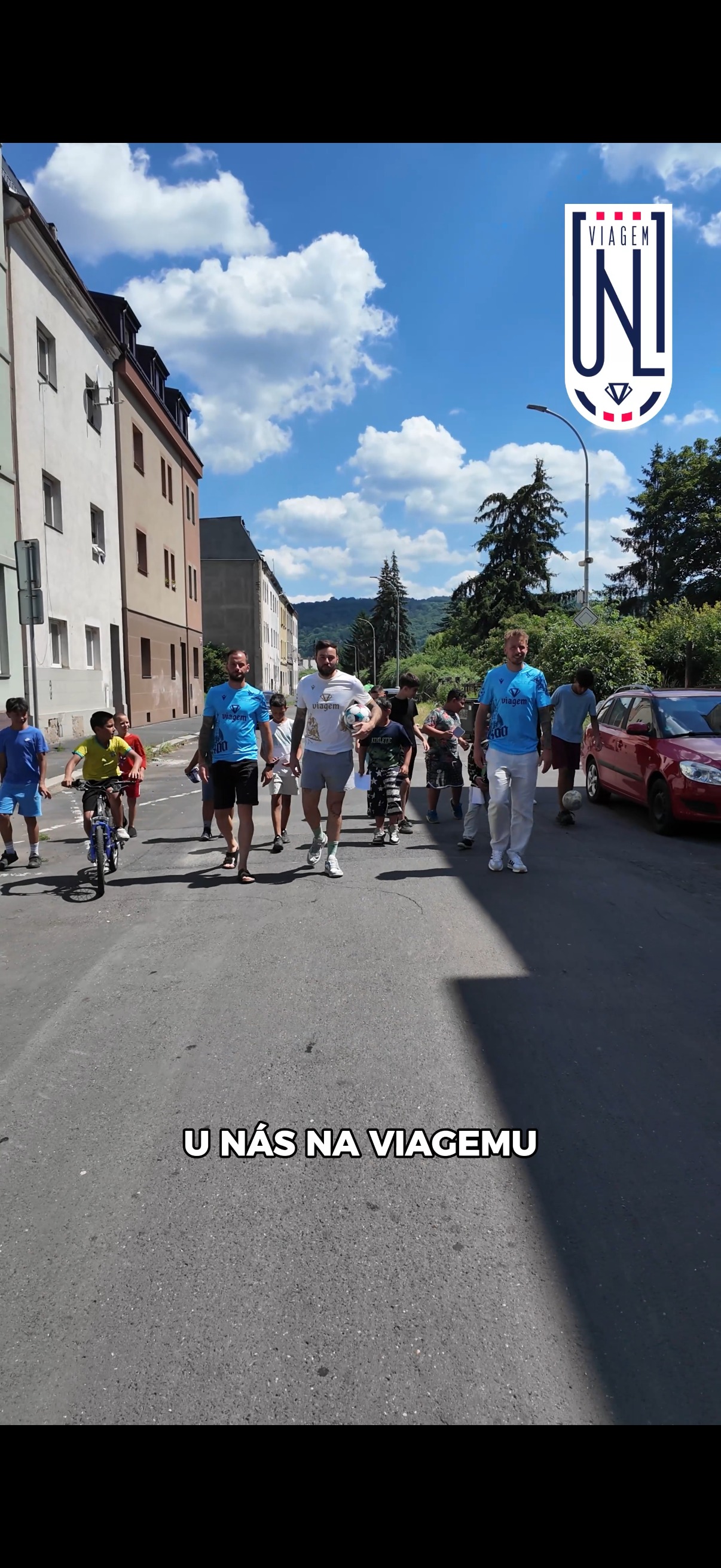NEČEKÁME, AŽ PŘIJDETE ZA NÁMI. MY PŘIJEDEME ZA VÁMI.