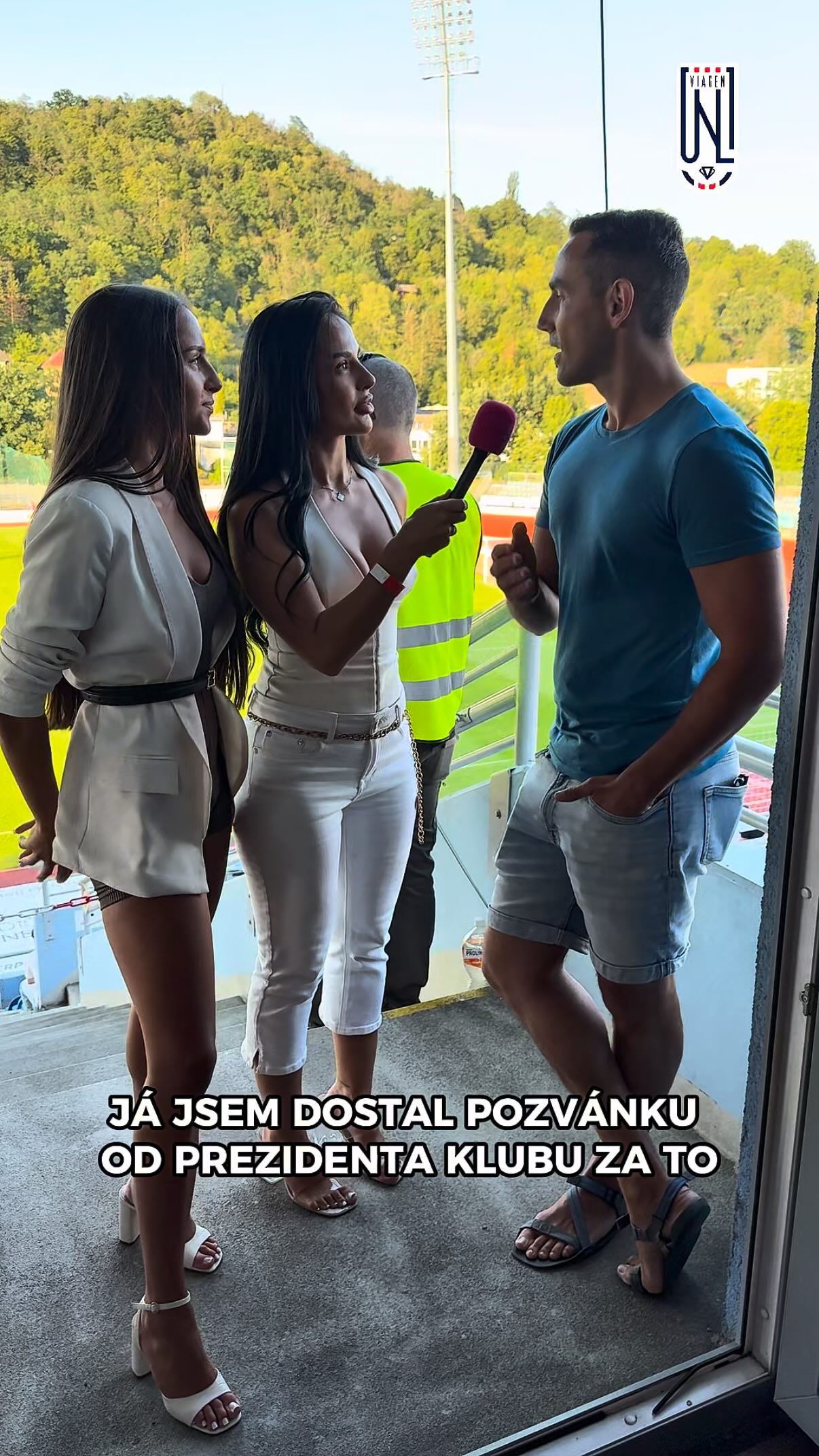 Rozhovor: Podcaster Ondřej Elterlein dorazil na stadion se svým synem Freddym a společn…